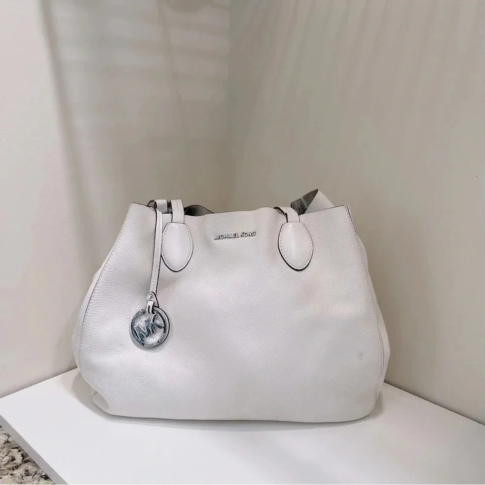 Michael Kors Tote White with Silver Metallic Reversible designer fashion chic - Picture 6 of 16